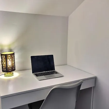 Superbe, T2 élégant, Neuf, Parking