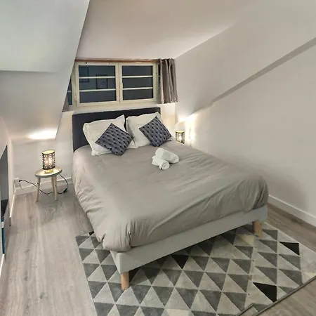 Superbe, T2 élégant, Neuf, Parking Apartman Gerde