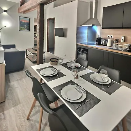 Appartamento Superbe, T2 élégant, Neuf, Parking *